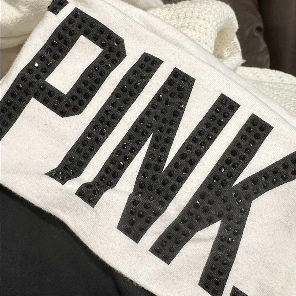 RARE Victoria's Secret PINK Embellished Fold Over Yoga Pants - Picture 4 of 4